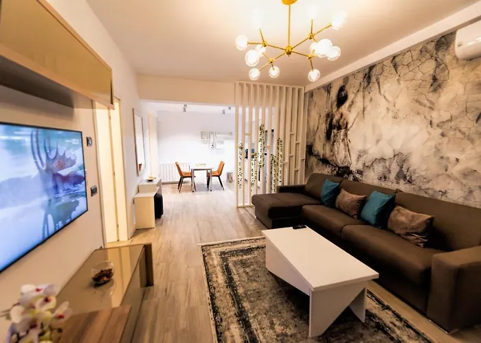 Rasarit De Vacanta * Mamaia